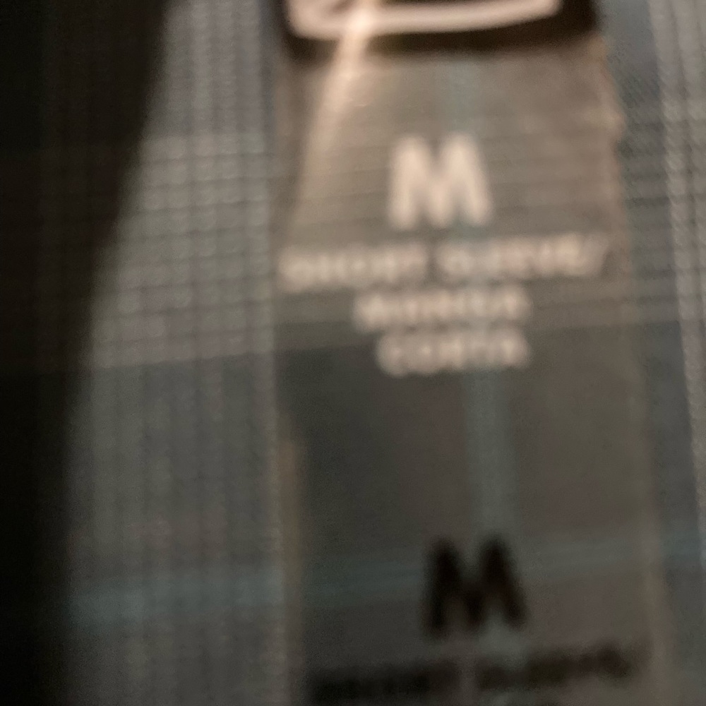 NWT Van Heusen Men”s Short sleeve Shirt Size Medium - Picture 6 of 9